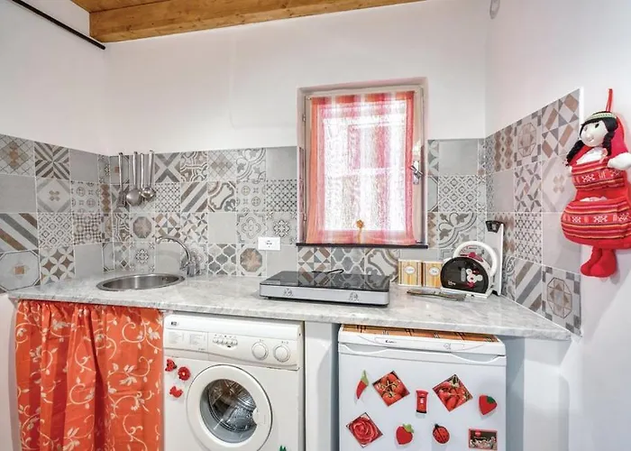 Casa Nonna Nella Vakantiehuis Marina dʼAndora